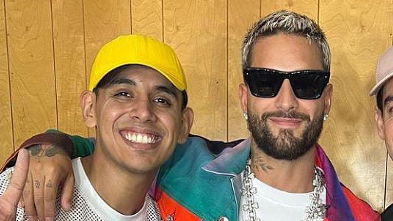 jhonny caz junto a Maluma en concierto baja beach fest