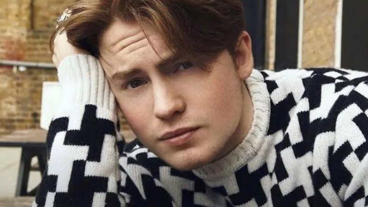 kit connor maia reficco película a cuban girl's guide to tea and tomorrow