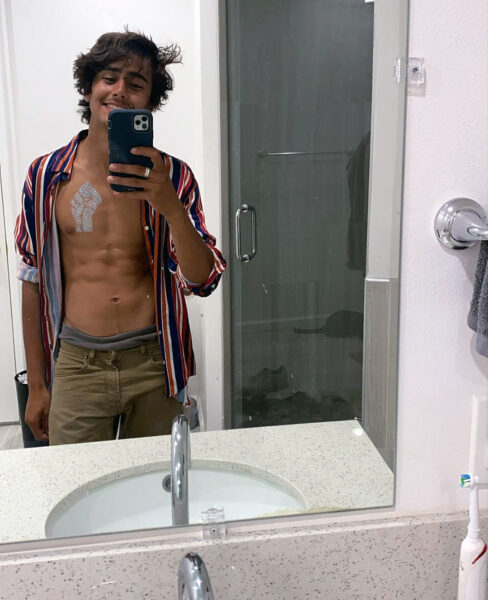 michael cimino joven adolescente love victor evolución fotos 2020