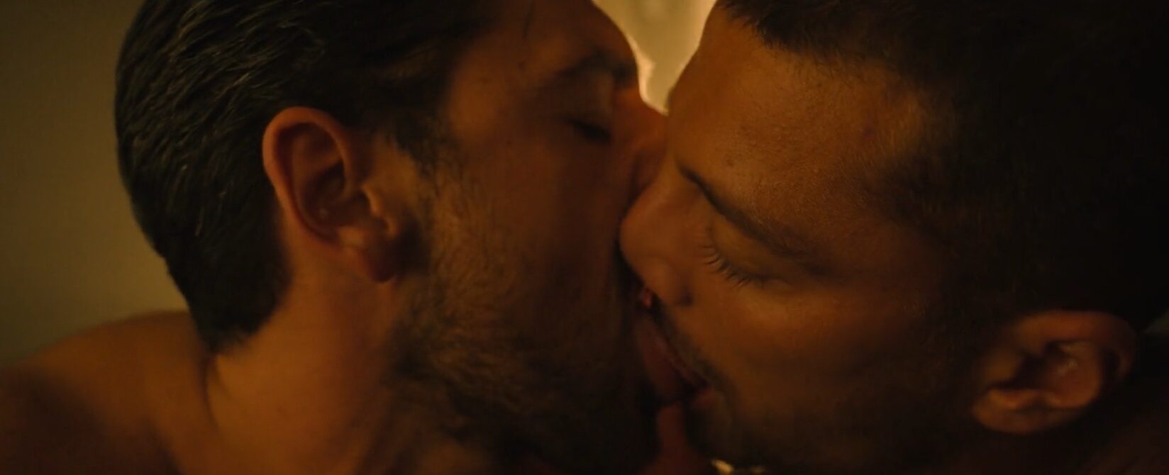 Michele Morrone Simone Susinna 365 días más Massimo Nacho beso gay actores