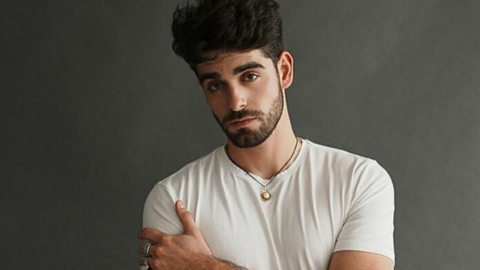 Nahuel Escobar actor personaje gay en donde hubo fuego fabio padilla cindy la regia la serie profesor esteban