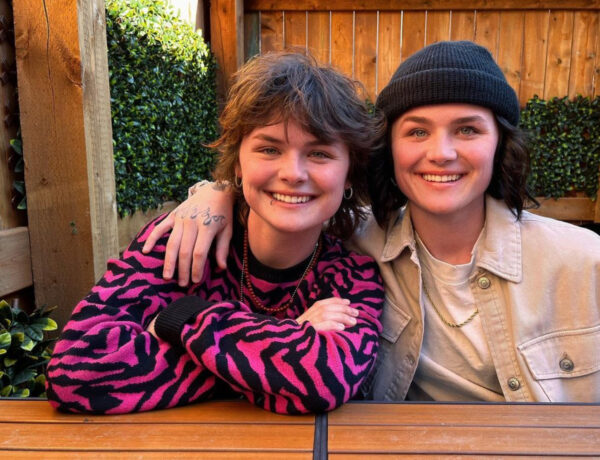 railey seazynn gilliland tegan and sara serie protagonistas high school