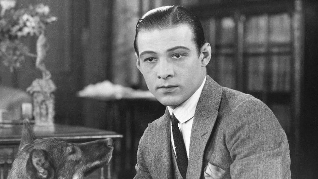 rodolfo-valentino-actor-hollywood-presunta-homosexualidad-gay Rodolfo Valentino actor hollywood presunta homosexualidad gay