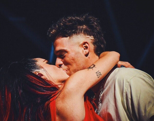 santi maratea pareja lali espósito beso