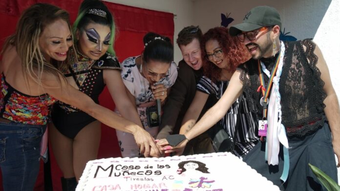 Directorio refugios lgbt+ en México Muñecas tiresias