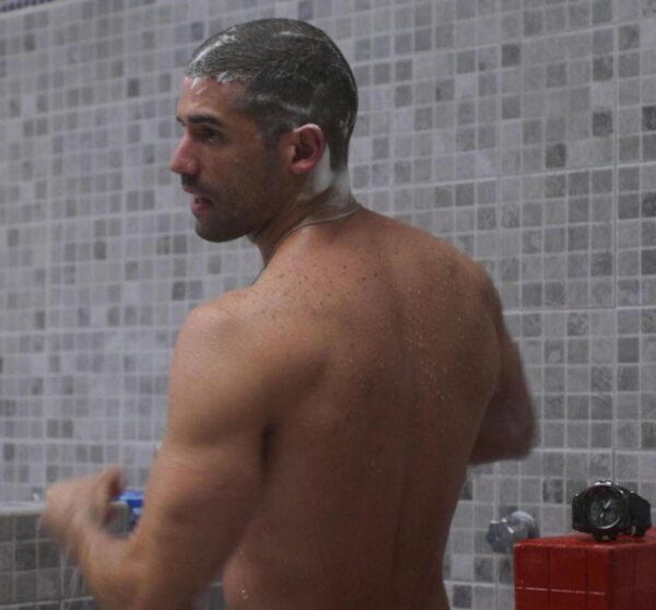 antonio sotillo escena sensual donde hubo fuego