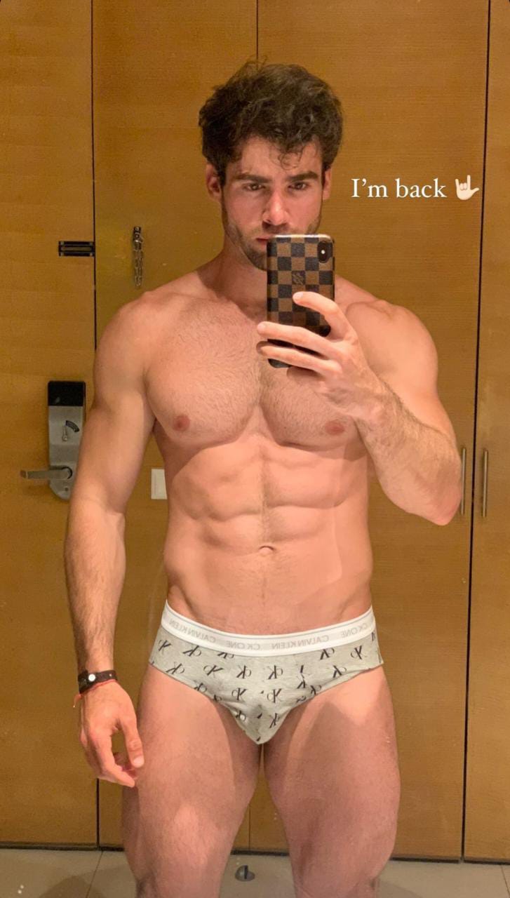 David Ortega foto candente sin playera en calzones eliminación survivor México