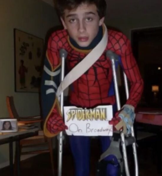 dune actor disfraz spiderman