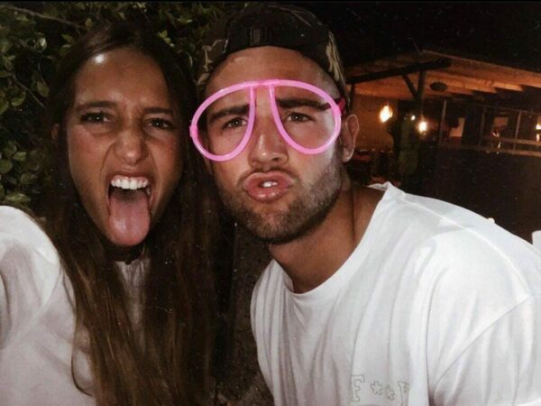 Jason Fernández pareja novia Salomé Gutiérrez.