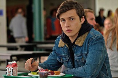Nick Robinson en Love, Simon