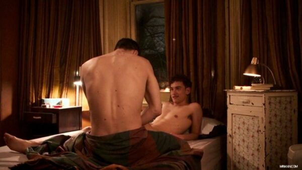 olly alexander actores han mostrado todo en pantalla its a sin