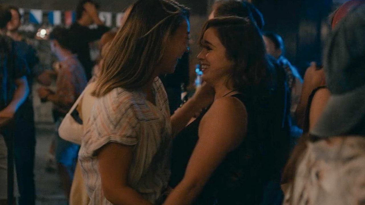 series lésbicas canceladas warrior nun