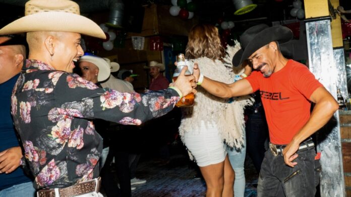 vaqueros gay ícono portada vaqueros gay ícono portada