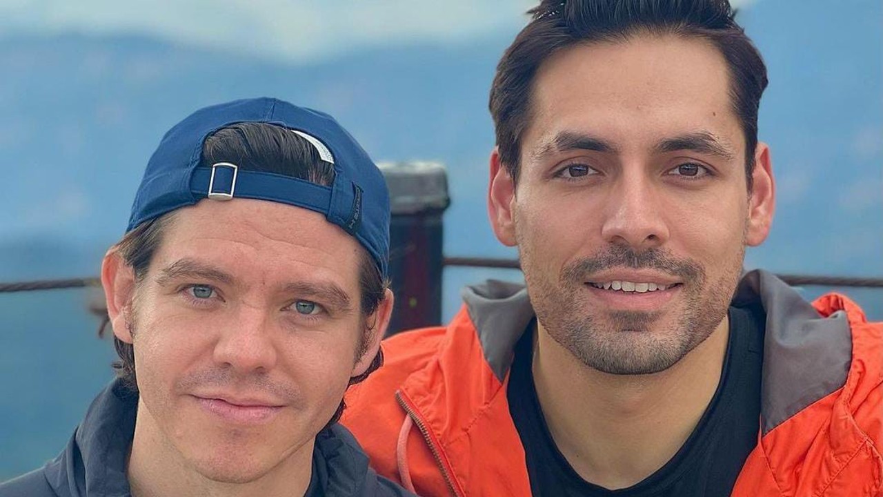 Alejandro Oliva y Nicholas Aguilar pareja novio esposo del actor