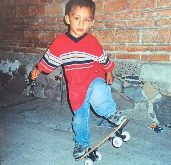Donovan carrillo patineta