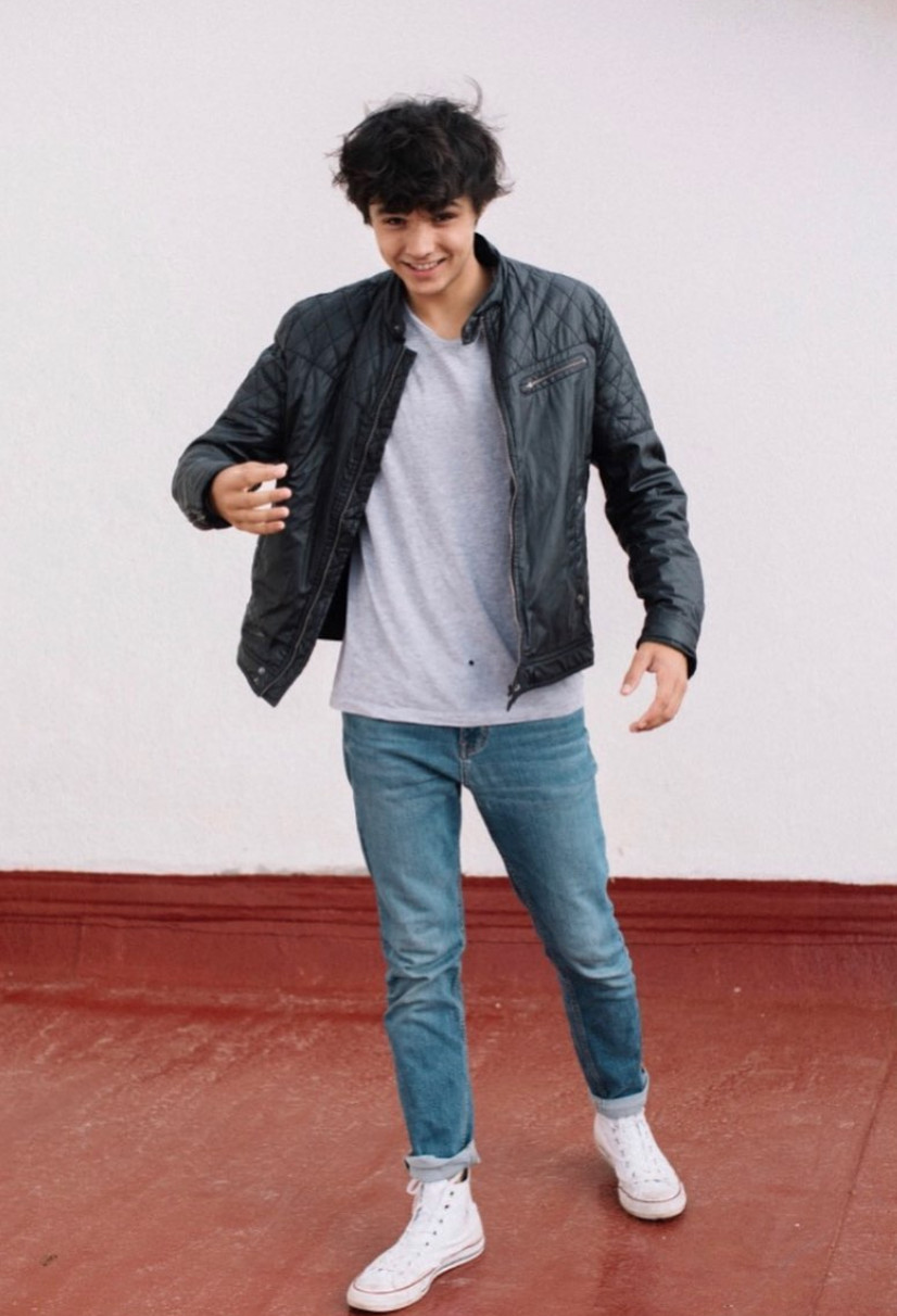 Enzo Oliver actores ser o no ser serie trans