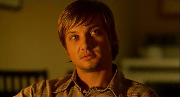 Jeremy Renner como Jeffrey dahmer actores