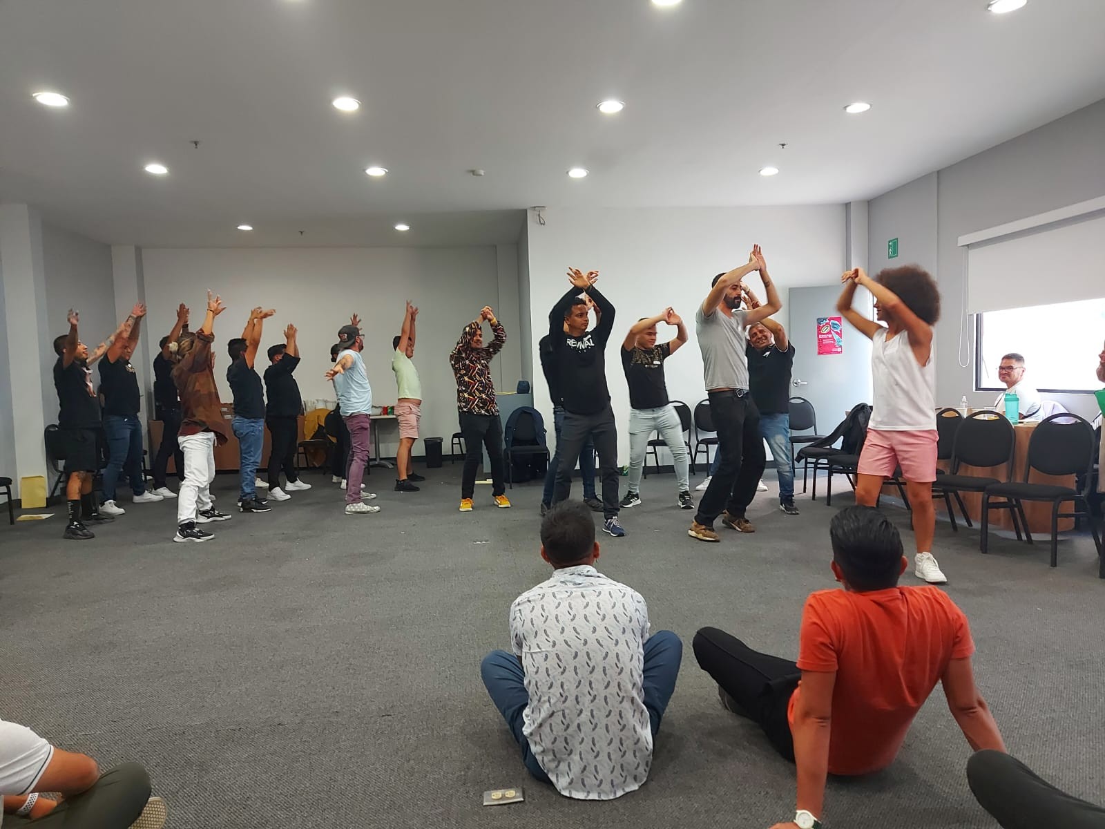 movimientos corporales encuentro vih