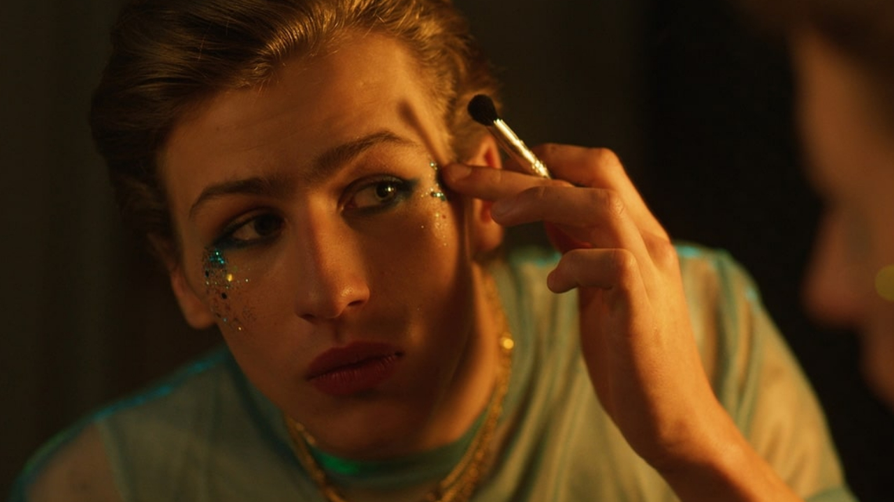 series LGBT rescatar internet prisma amazon prime video