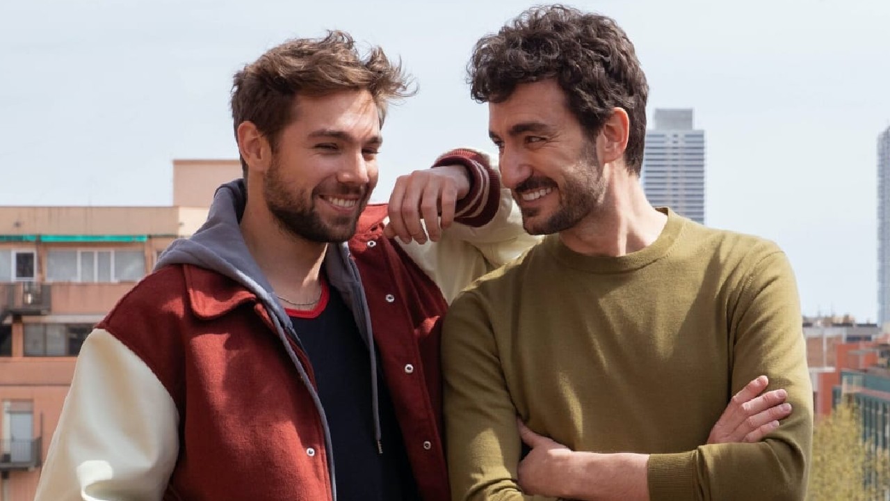 Carlos Cuevas y Miki Esparbé en Smiley serie lgbt+ de netflix actores protagonistas