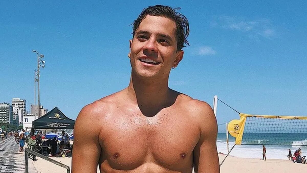 andré lamoglia gay bisexual