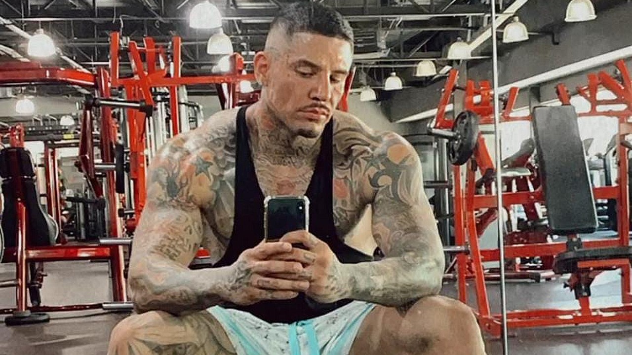 Antonio Mendoza Veneno de la más draga 5 tatuajes en su cuerpo