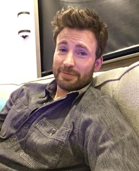 chris evans ha demostrado ser un aliado LGBT