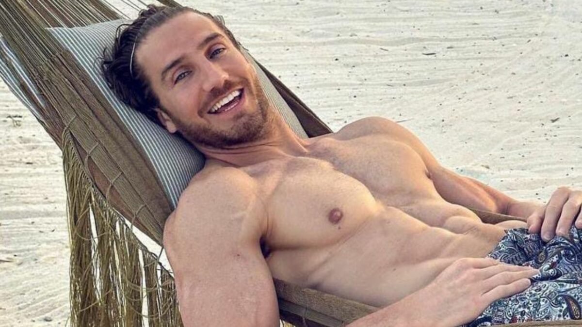 Eugenio Siller riviera maya fotos playa mexicana