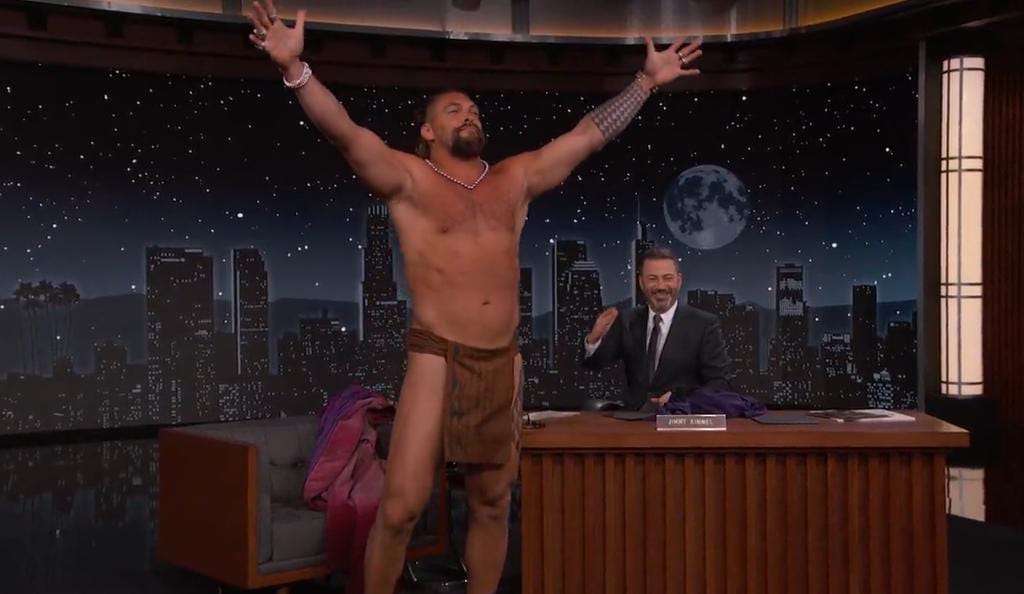 jason momoa veces que lo ha mostrado todo frente a cámara