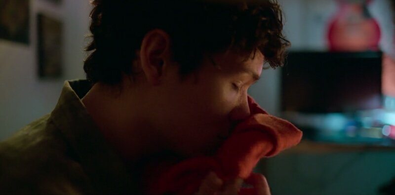 simon wille suéter canción