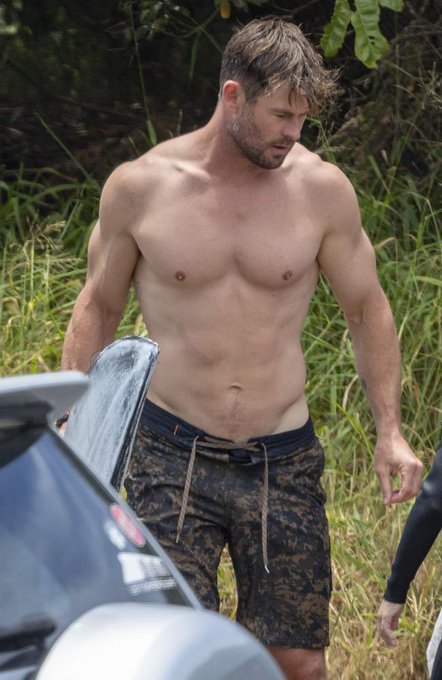 Chris Hemsworth fotos surf