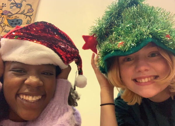 Corinna Brown Heartstopper famosas íconos lésbicos generaciones jóvenes