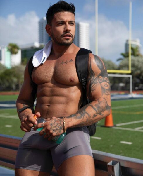 actor colombiano onlyfans