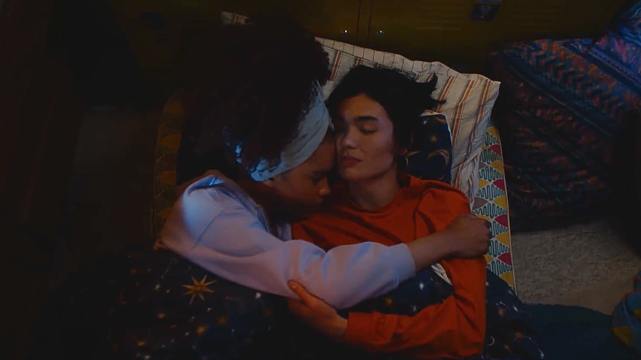 heartstopper-elle-tao-escena-inedita-eliminada-netflix Heartstopper escena inédita eliminada Tao Elle