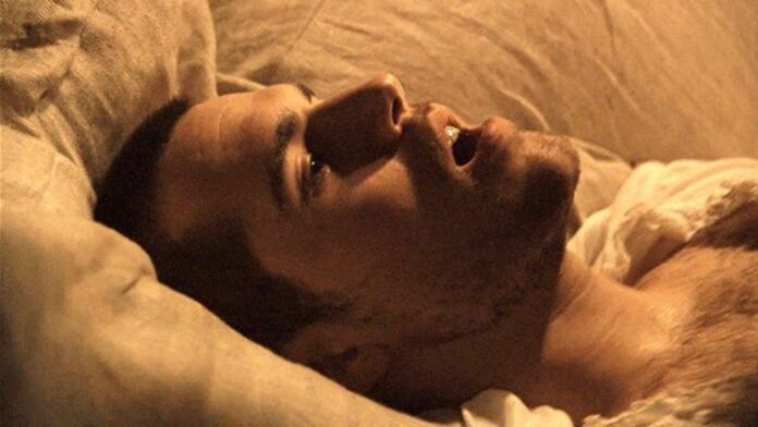 Henry Cavill sexualidad pareja gay escenas