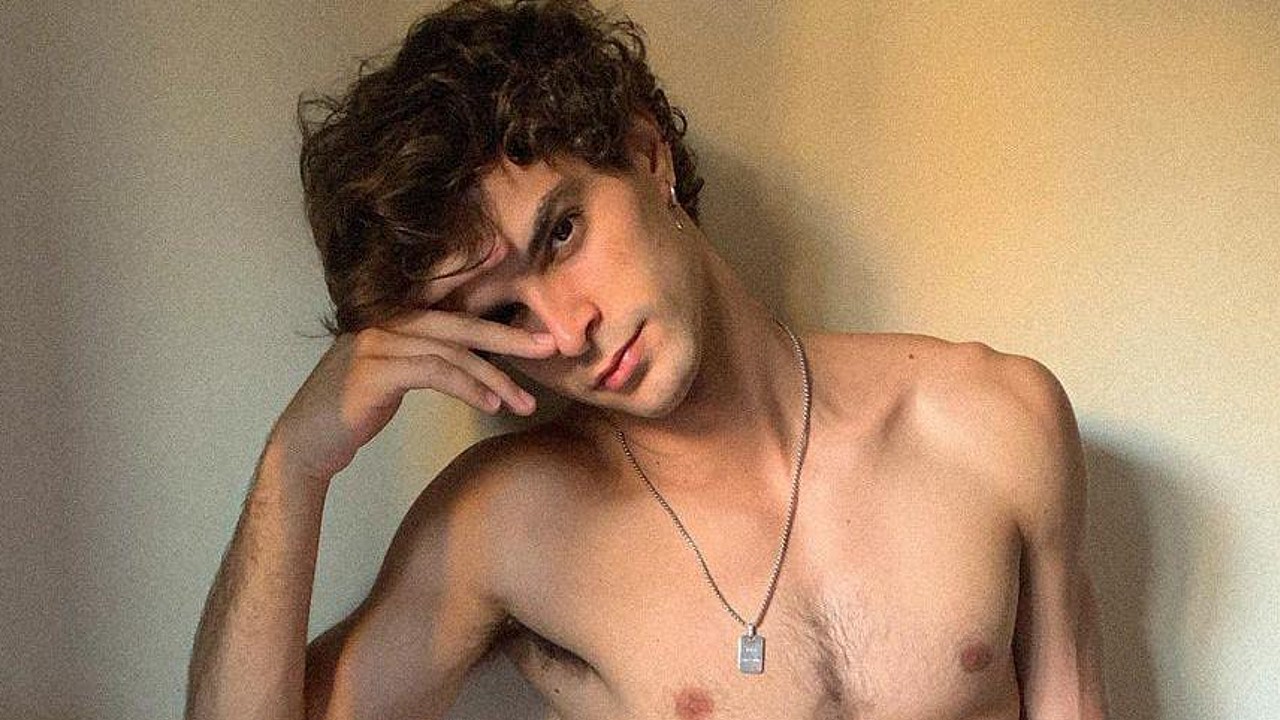 jose-pastor-actores-serie-miguel-bose-bioserie-paramount José Pastor Miguel Bosé actores de serie Bosé