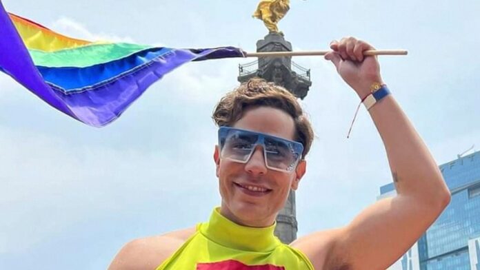 Frases de famosos famosas celebridades LGBT+ al salir del clóset christian chavez