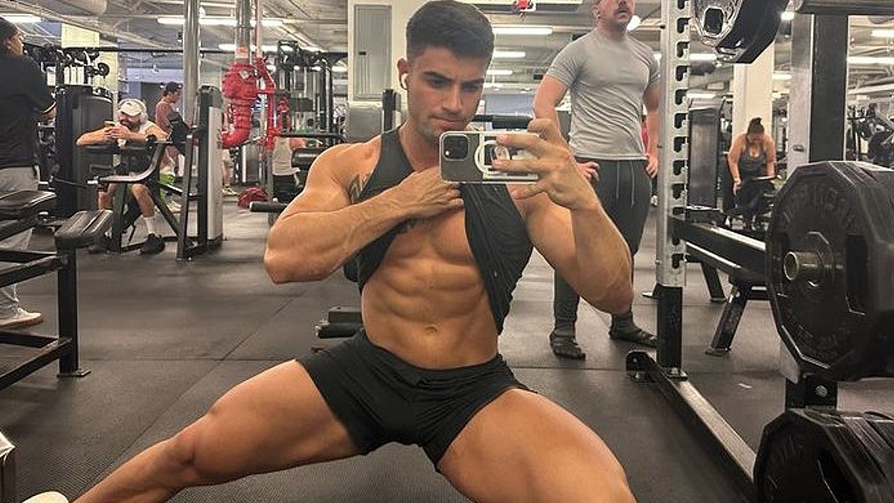 Famosos que nos pusieron a babear con fotos y videos en el gimnasio -  Homosensual