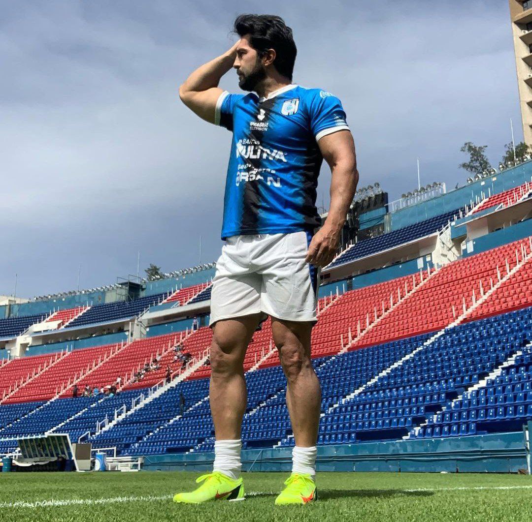 Arturo Carmona de futbolista