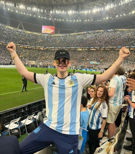Bizarrap mundial con playera de Argentina