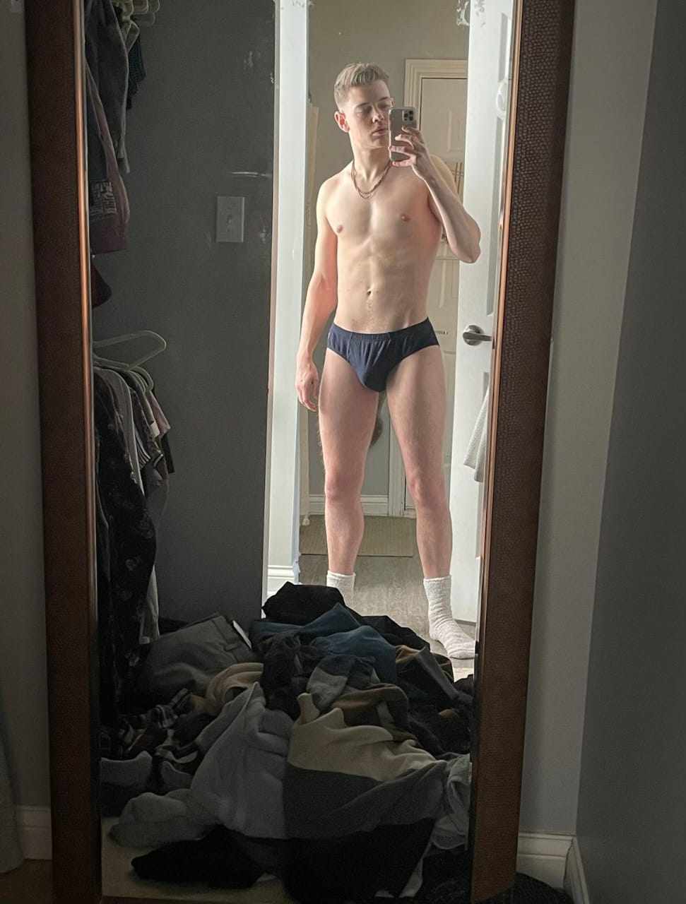 Blair St. Clair en ropa interior