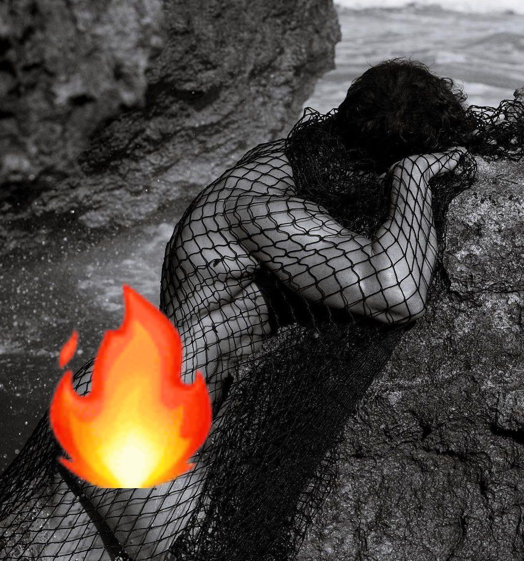 David Ortega foto de calendario 2022 en la playa