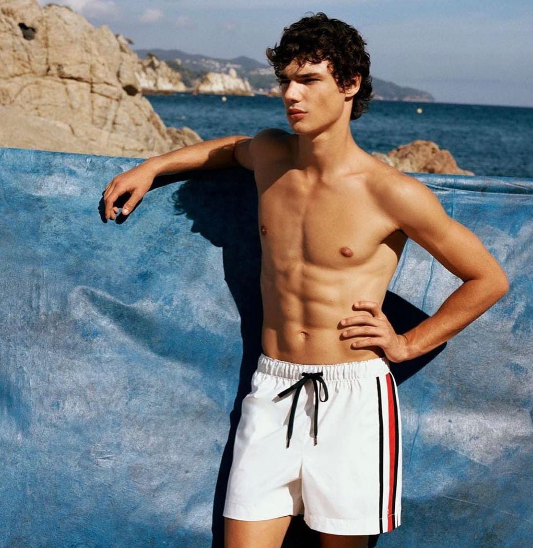 Fernando Lindez actores lampiños sin vello sin pelos