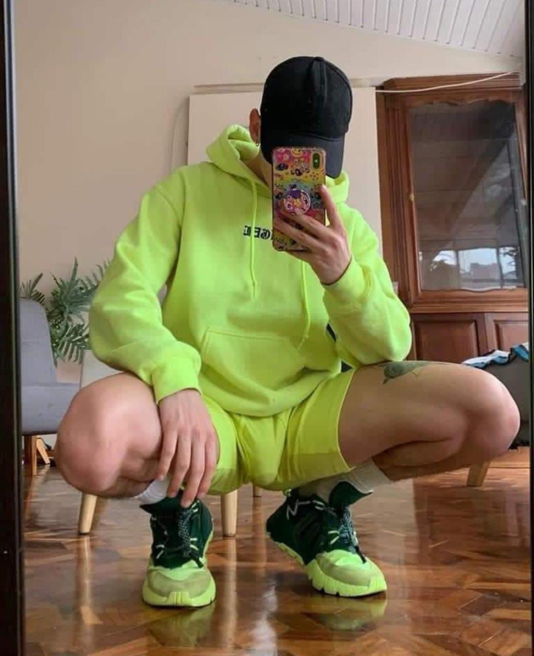 Micke Holguin Bello foto confundido con Bizarrap