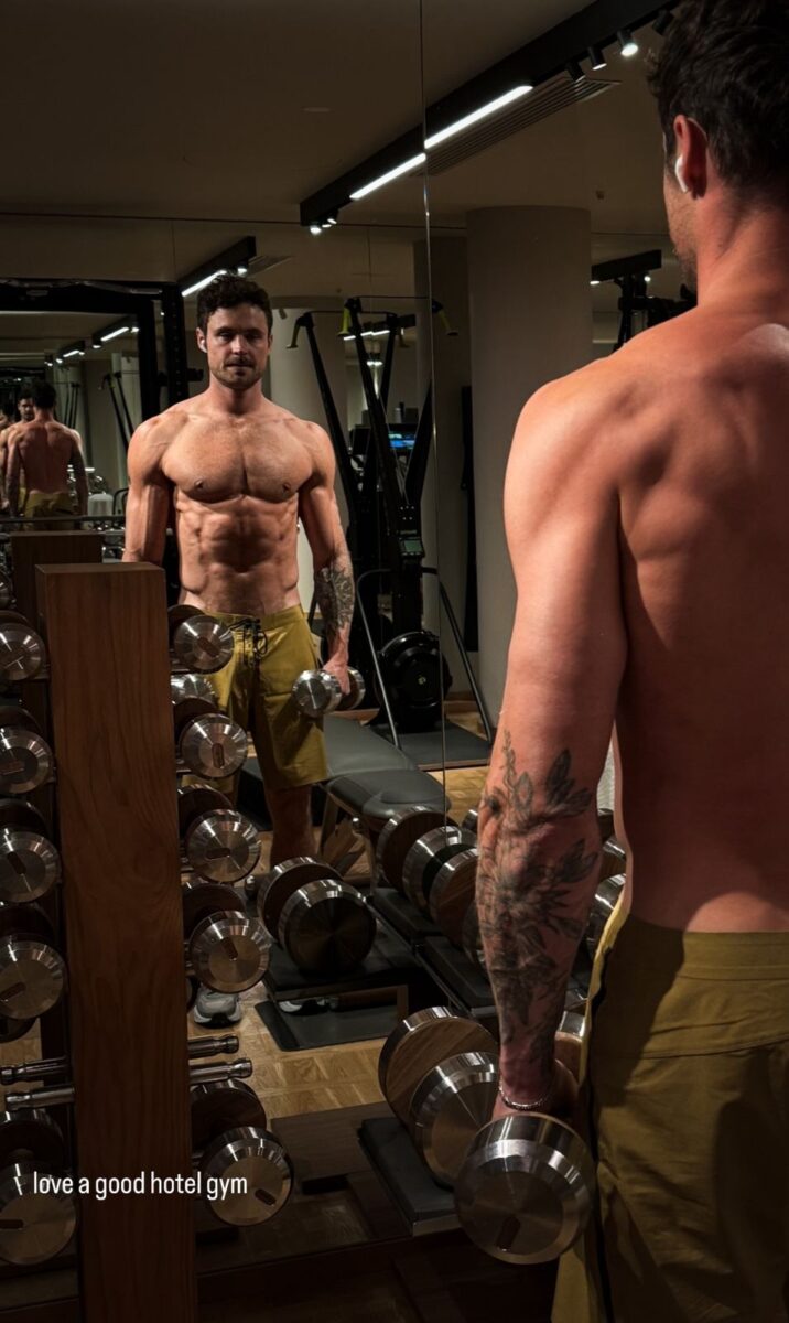 Dylan Efron en el gym gimnasio fotos