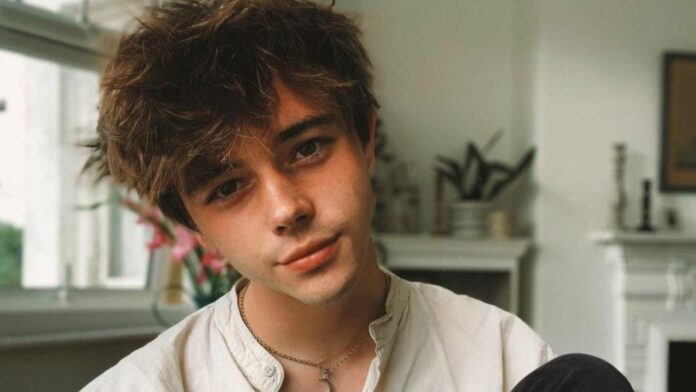 Jack Wolfe actor de Shadow and Bone biografía Wylan.