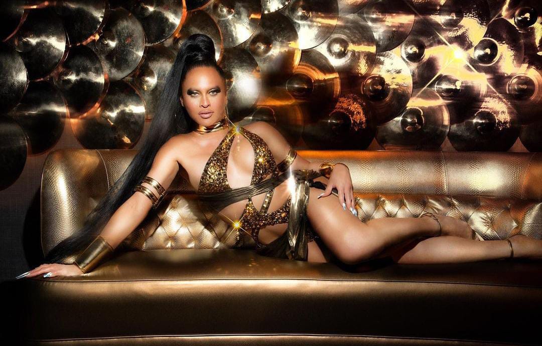 Sasha Colby drag.