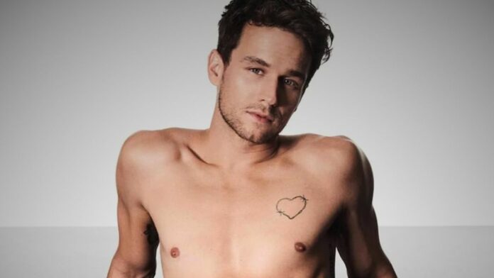 brandon-flynn-calvin-klein-actor-fotos-calzones-ropa-interior Brandon Flynn actor modelo de Calvin Klein calzones ropa interior.