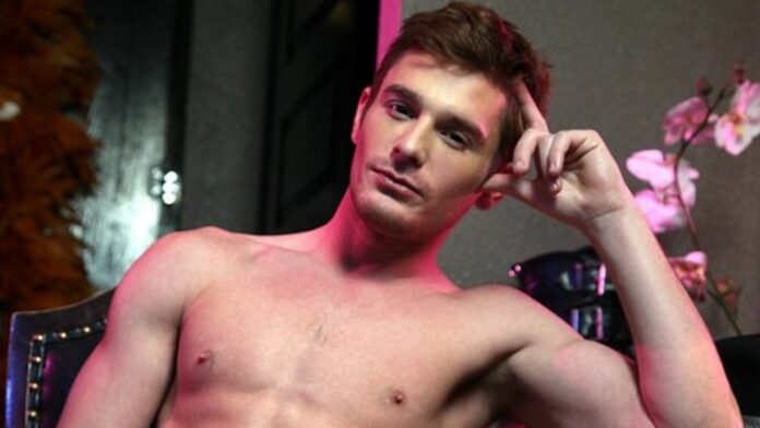 brent-corrigan-actor-gay-cine-adultos-biografia-fotos Brent Corrigan actor de cine gay fotos videos biografía