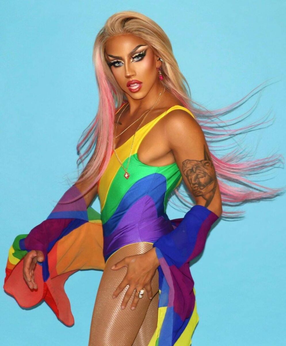Lolita Banana drag queen y conductora de Drag Race México.